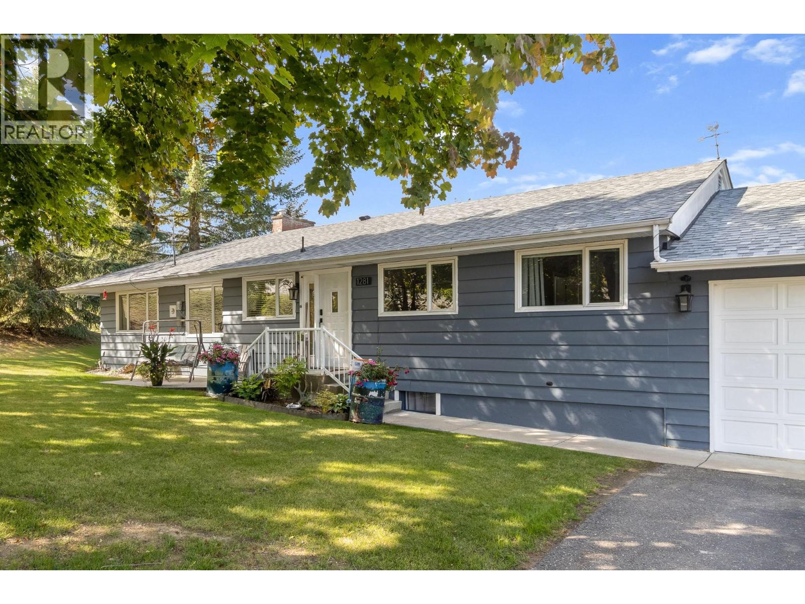 1281 15 Street SE, Salmon Arm