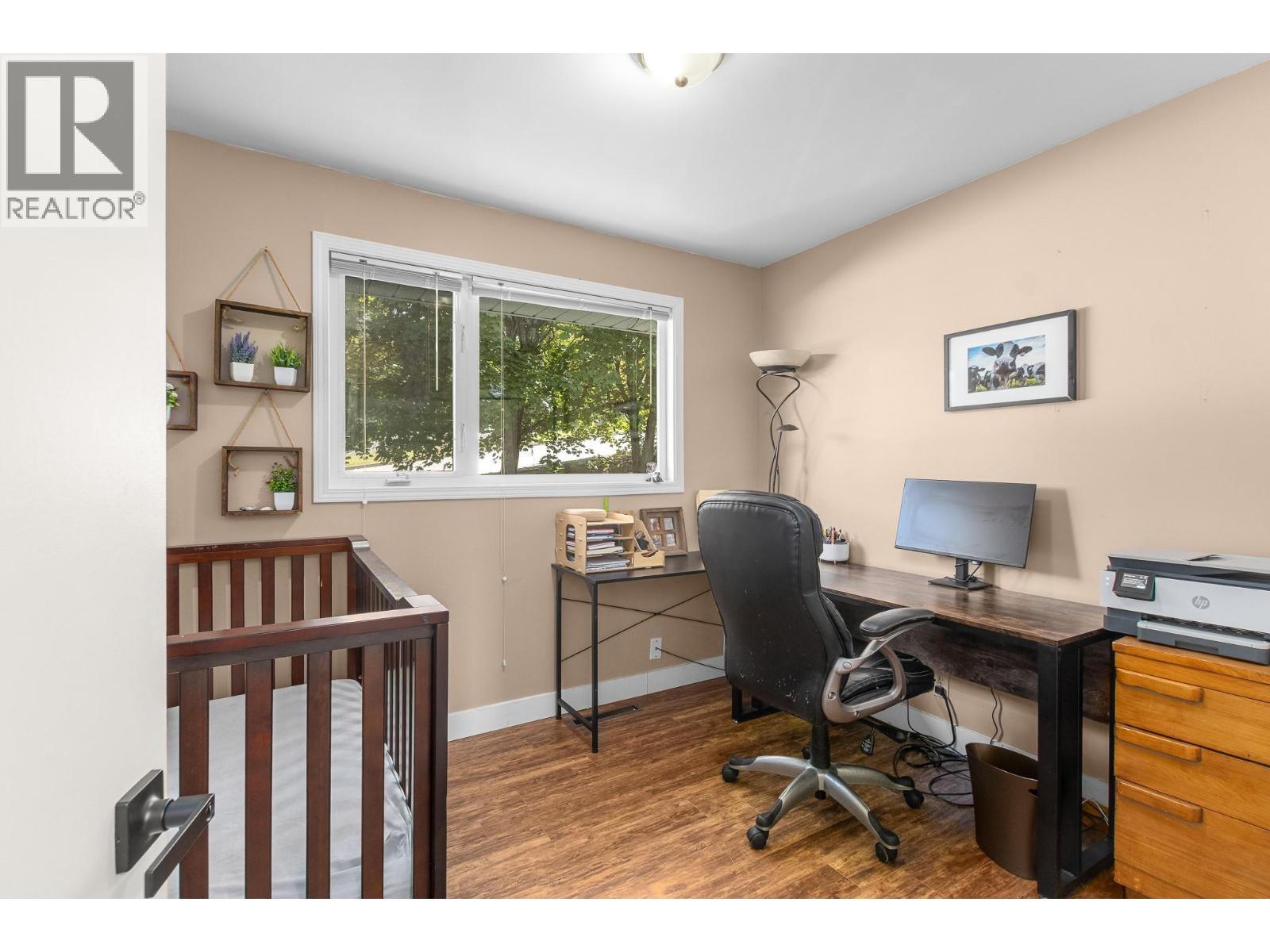 1281 15 Street SE, Salmon Arm