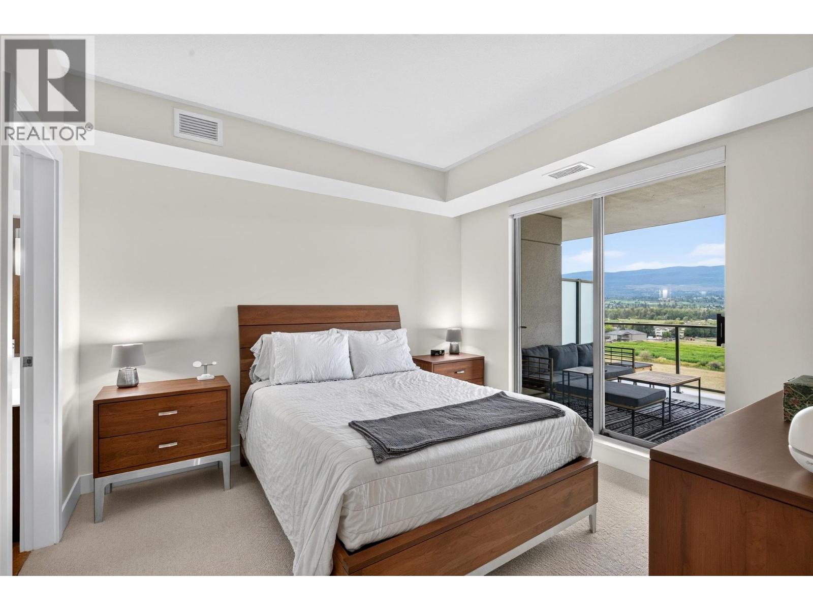 1003 2040 Springfield Road, Kelowna