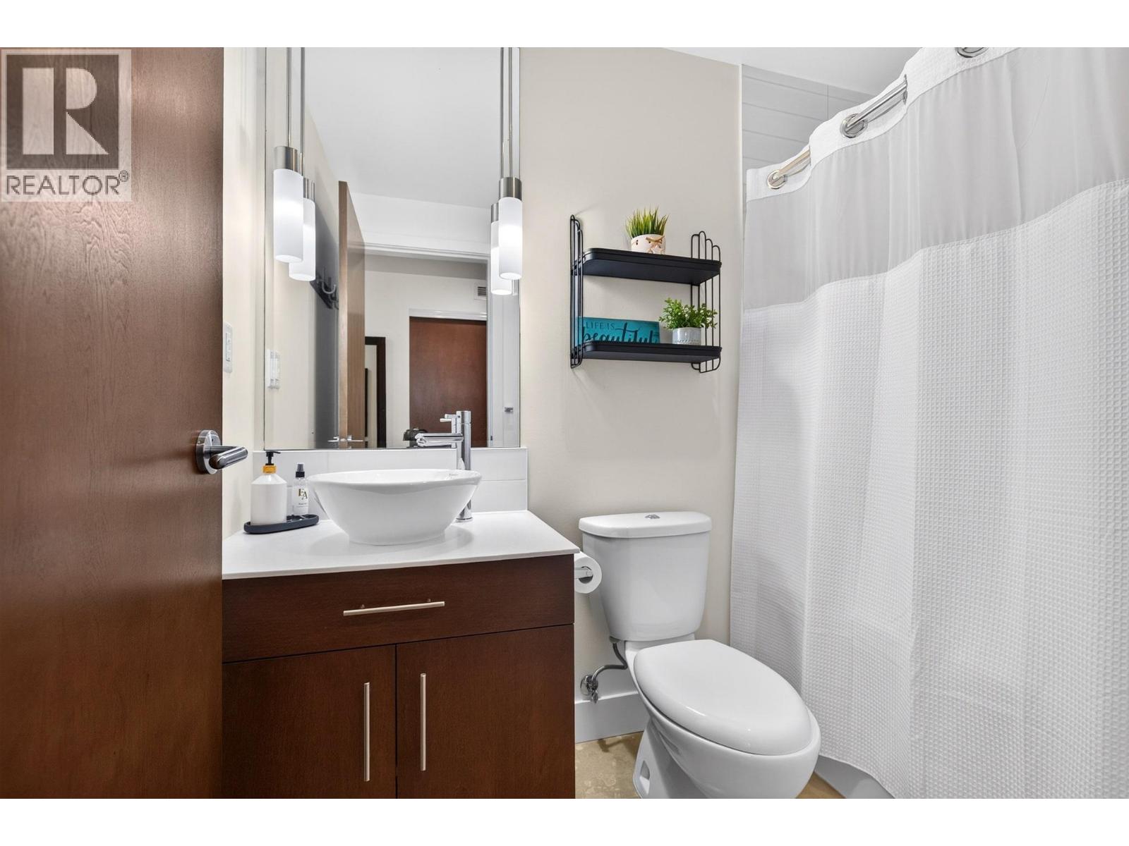 1003 2040 Springfield Road, Kelowna