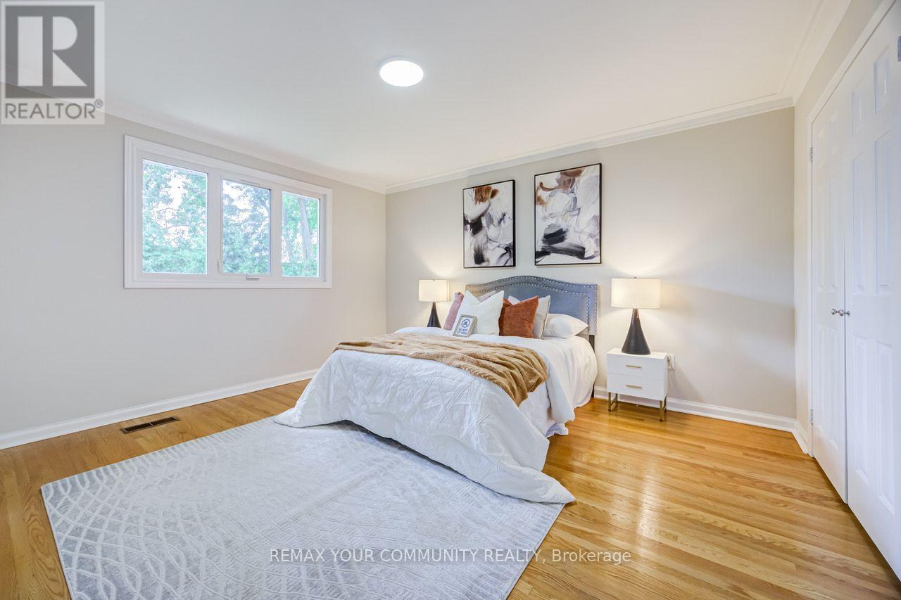 31 CLOVERCREST ROAD - 34