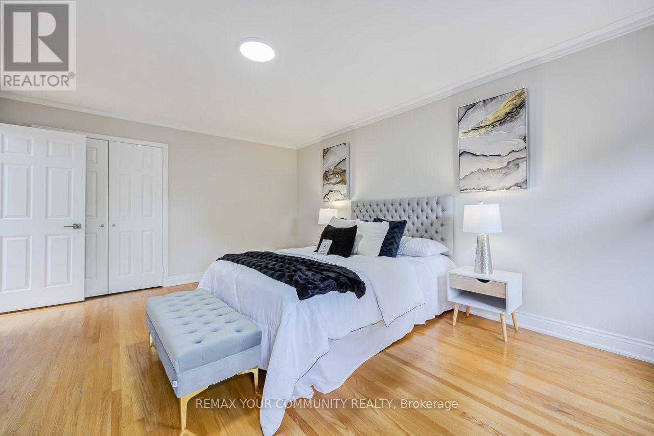 31 CLOVERCREST ROAD - 37