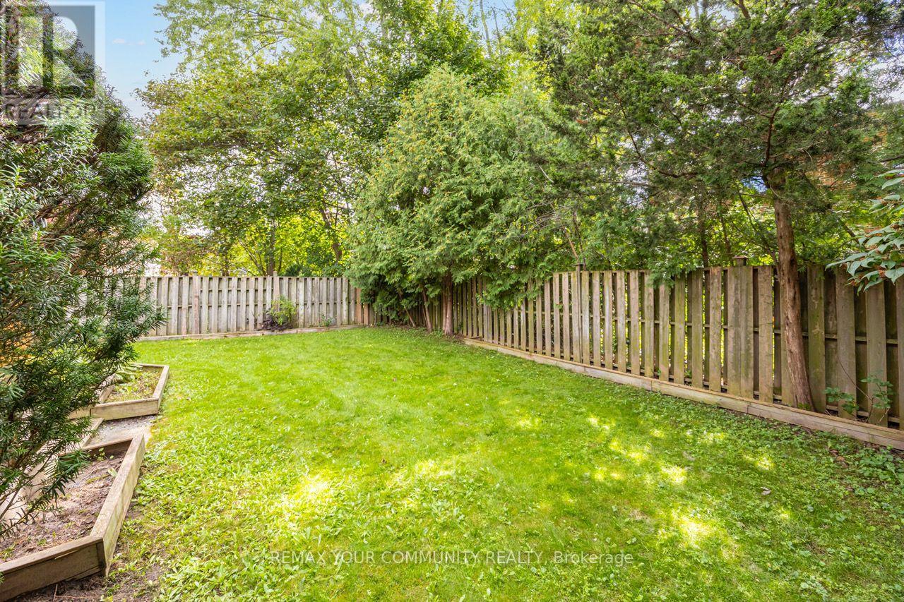31 CLOVERCREST ROAD - 50