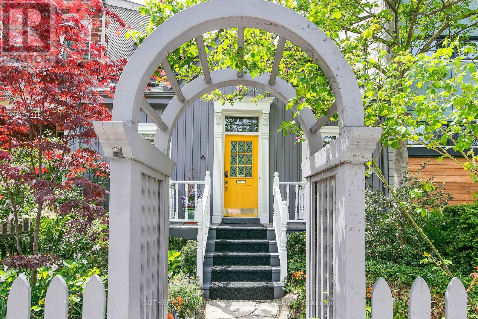 6 BOWMAN STREET - 2