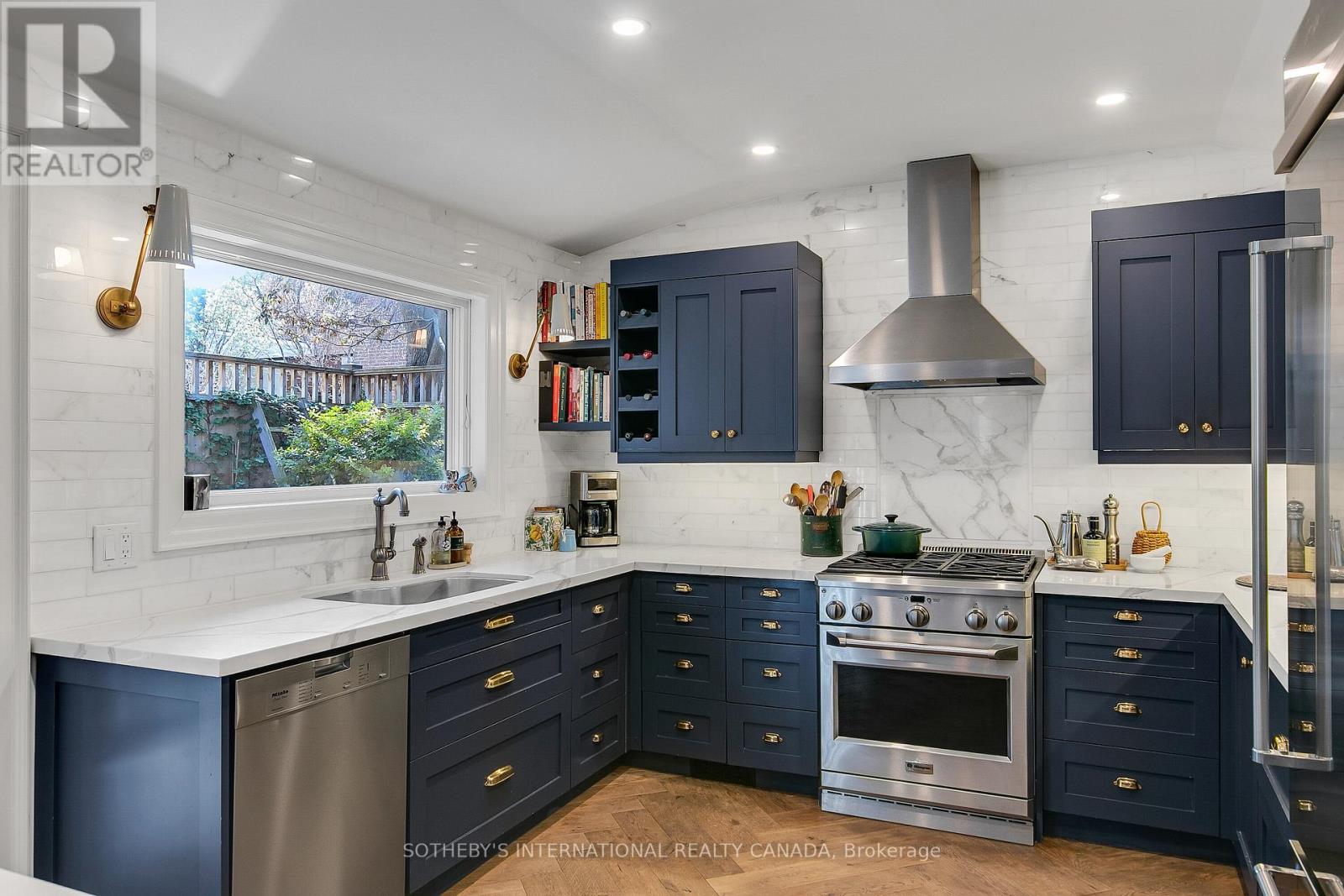 6 BOWMAN STREET - 20