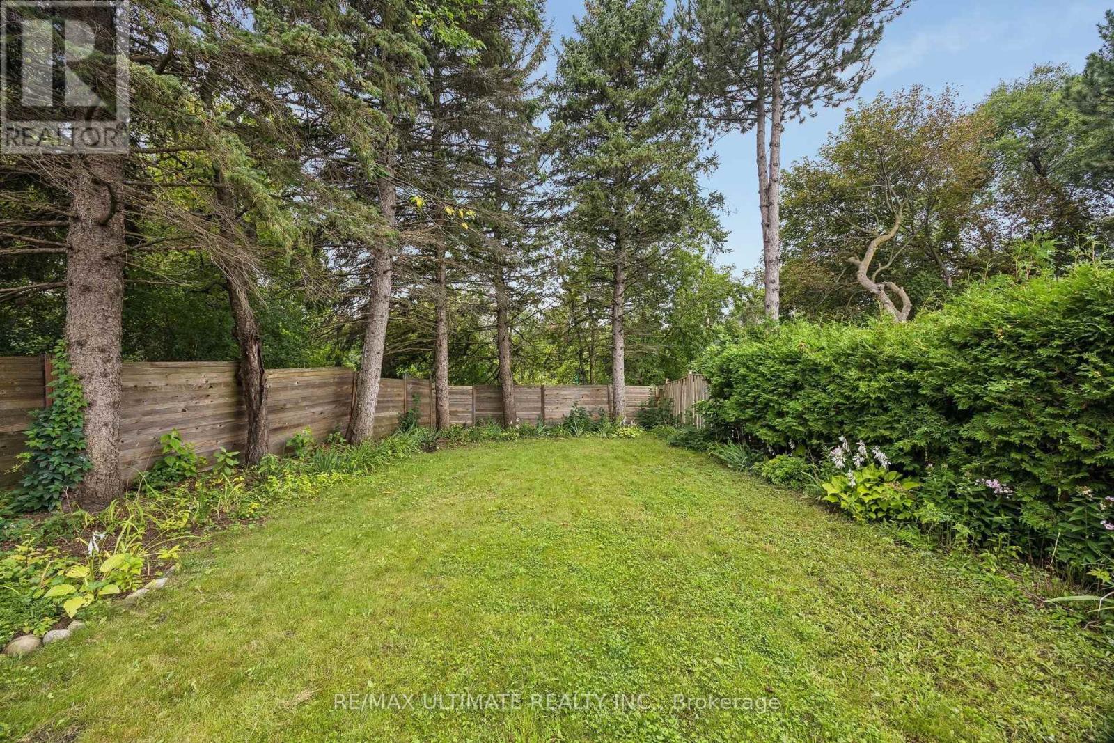 32 SADDLETREE DRIVE - 40