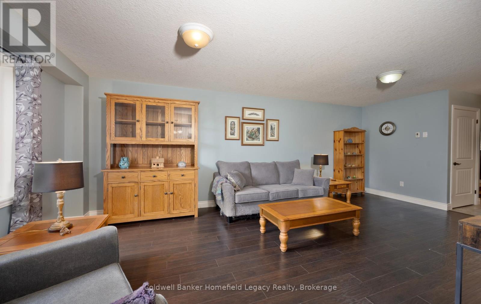 66 EDISON STREET N - Image 10