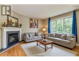 1 Jeep Crescent, Eastern Passage, NS B3G1P5 Photo 12