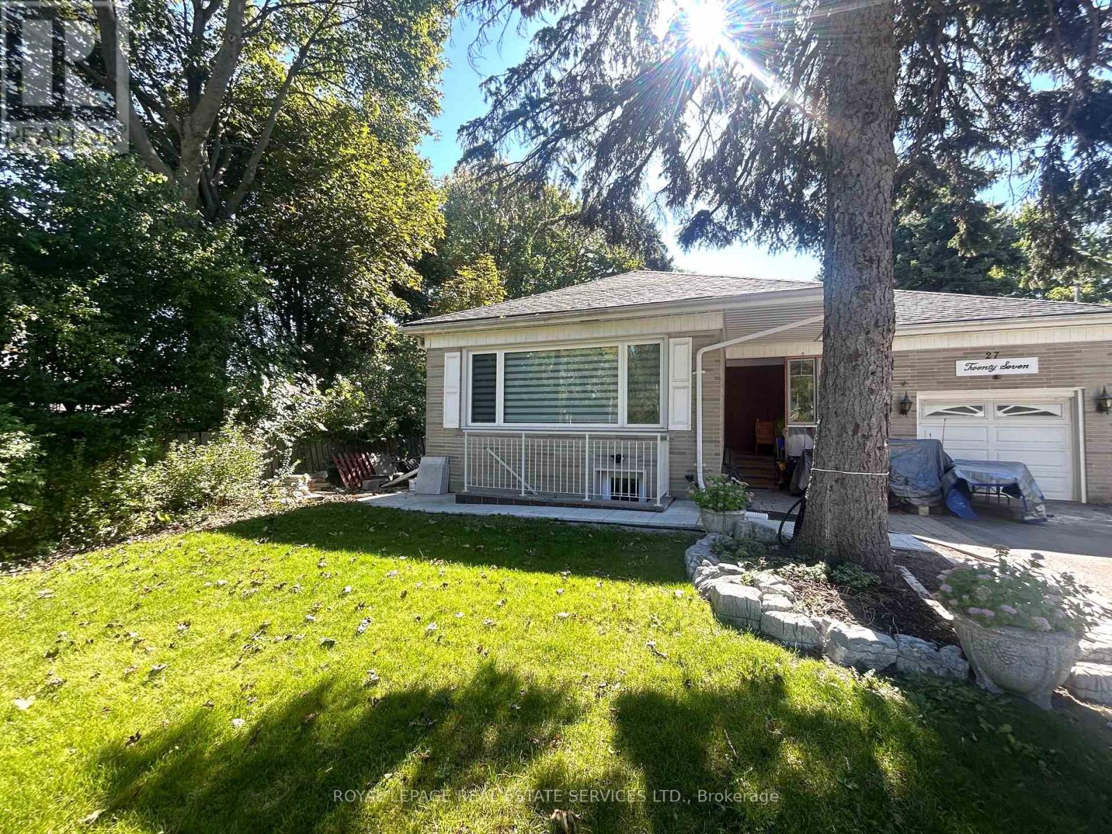 Photo of 27 Frances Crescent