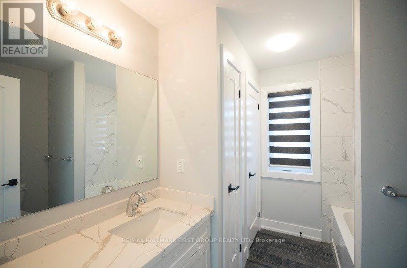 1 - 182 PRINCE STREET, Oshawa (O'Neill) — photo 4