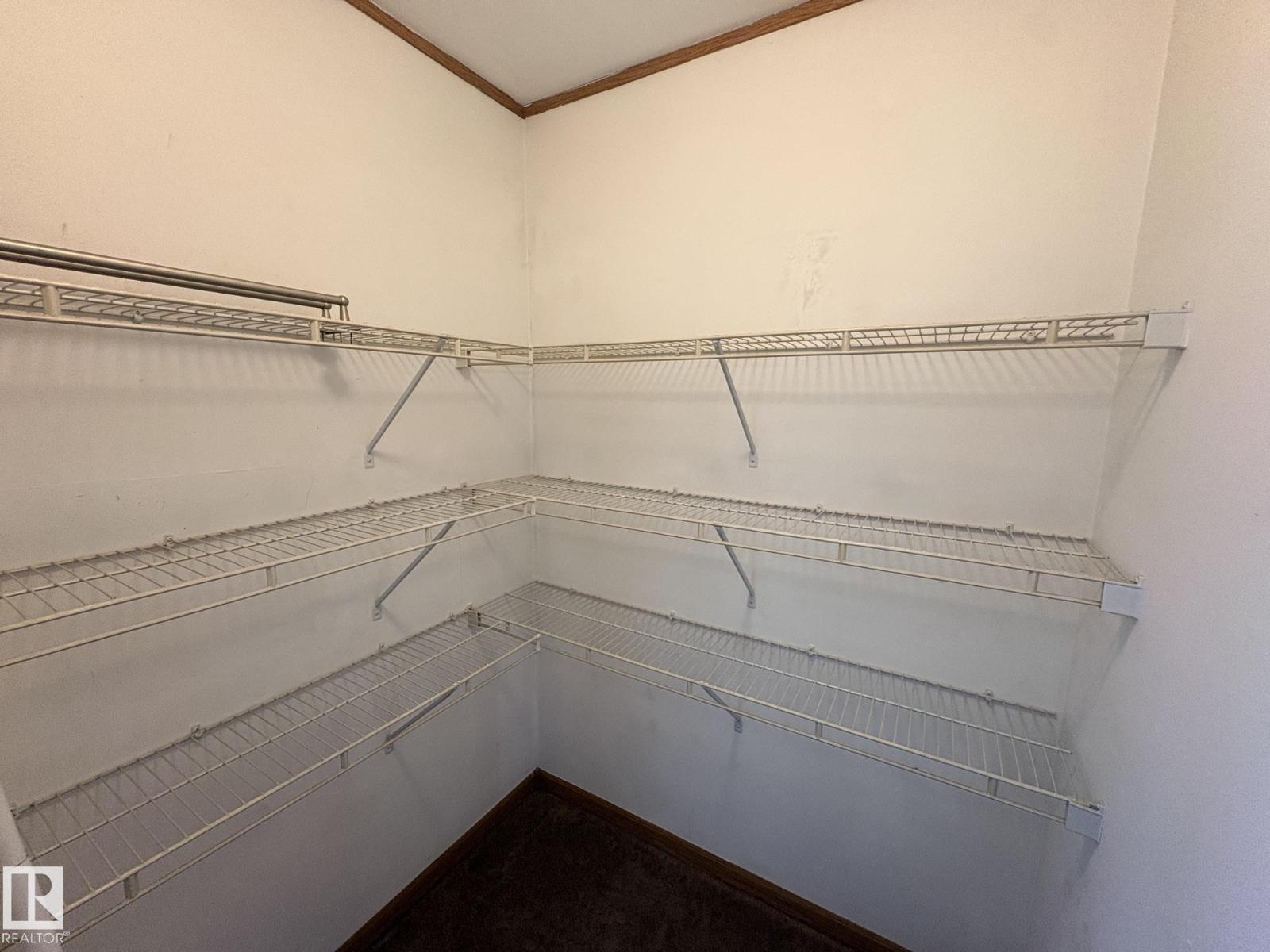 4905 50 ST - Image 11
