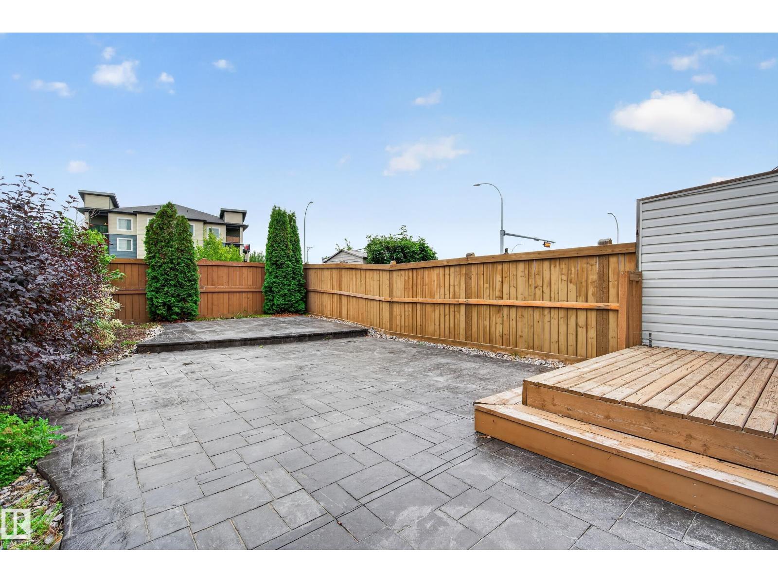 5421 167A AV NW - 50