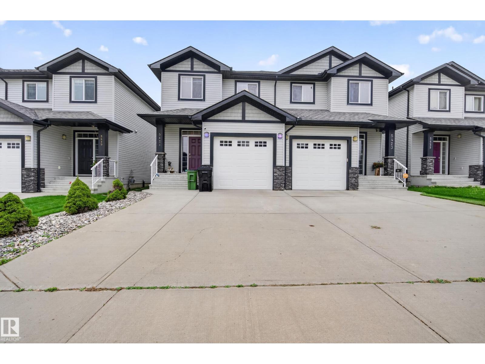 5421 167A AV NW - 56