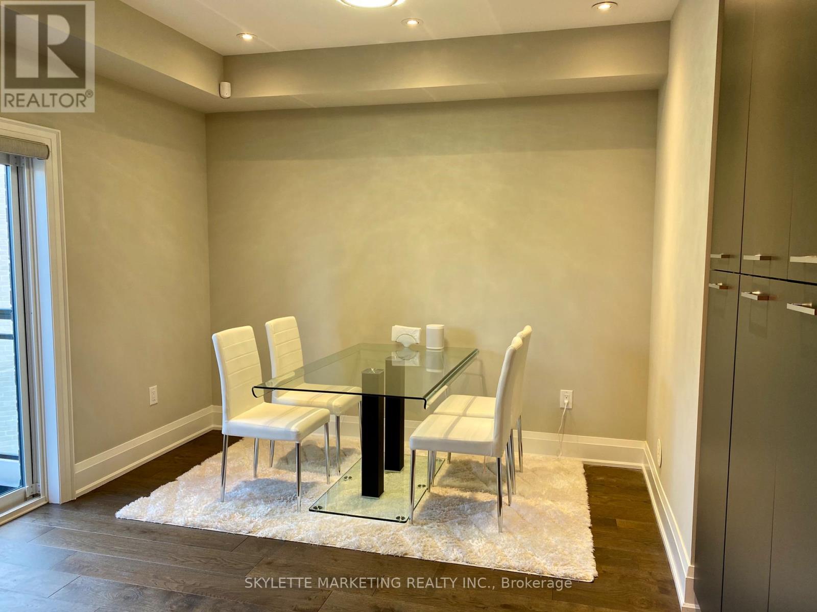 #72 82 SOUTH PARK ROAD - 15
