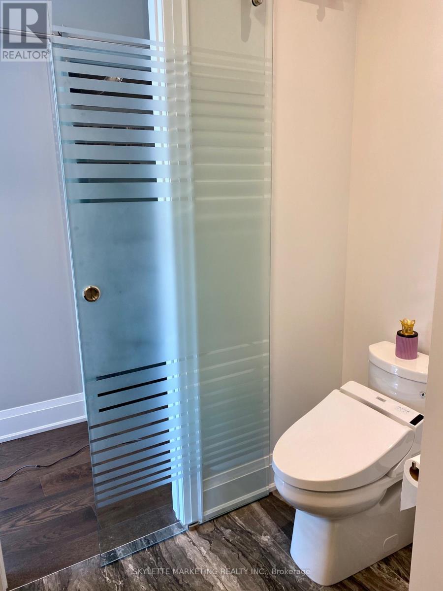 #72 82 SOUTH PARK ROAD - 24