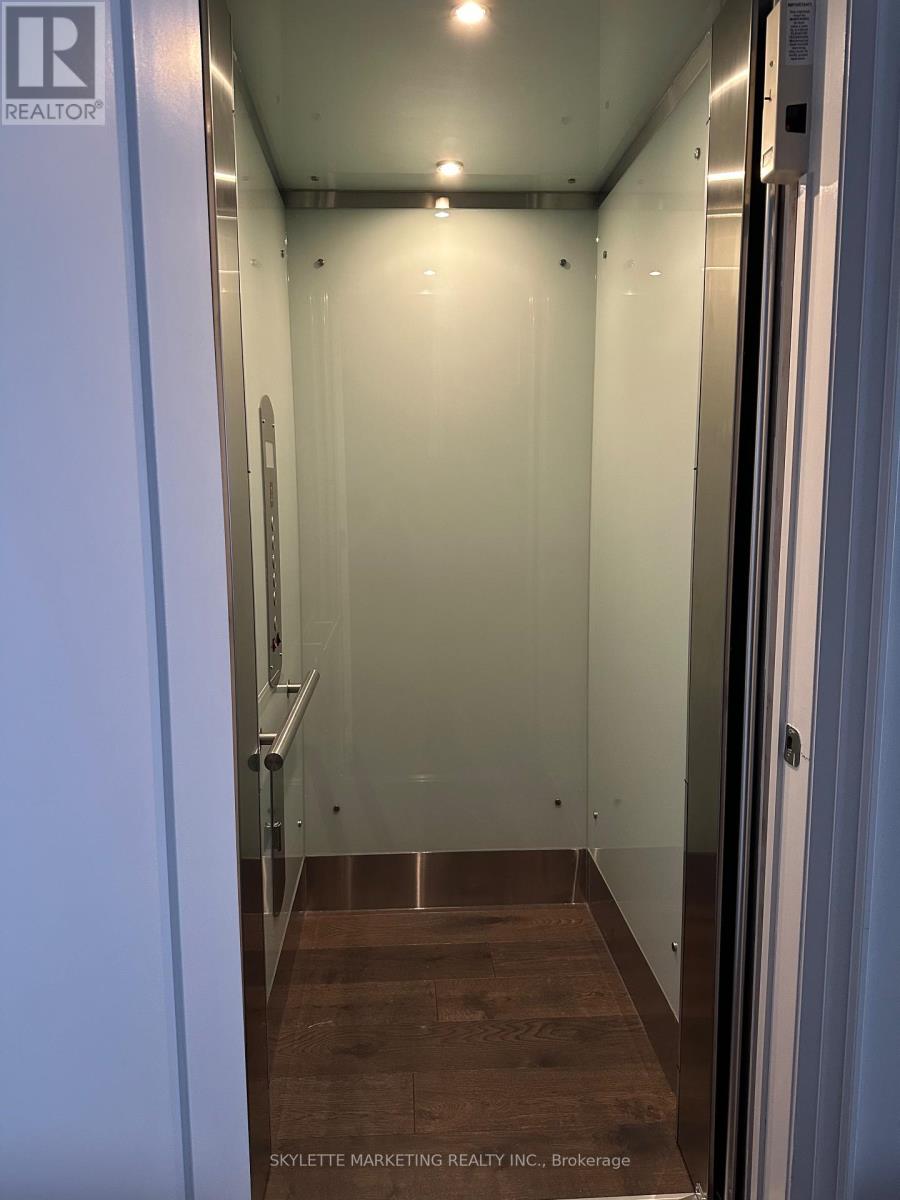 #72 82 SOUTH PARK ROAD - 5