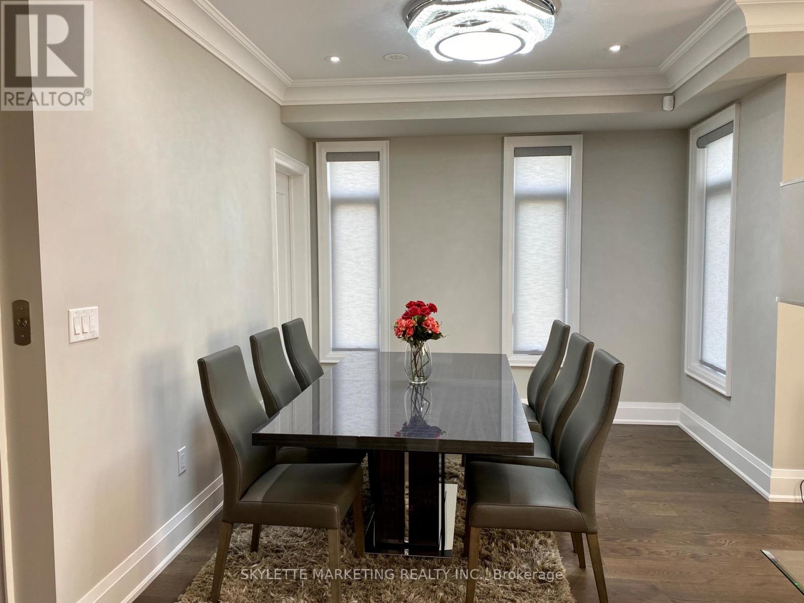 #72 82 SOUTH PARK ROAD - 7