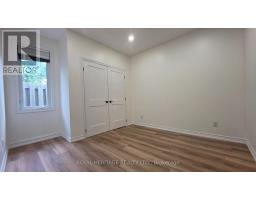 2 - 9 Metropolitan Crescent, Georgina, ON L4P1V4 Photo 7