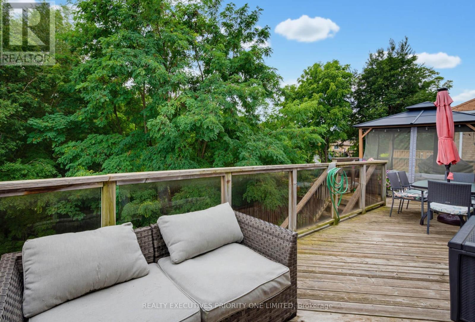 202 JOHN STREET W - Image 34