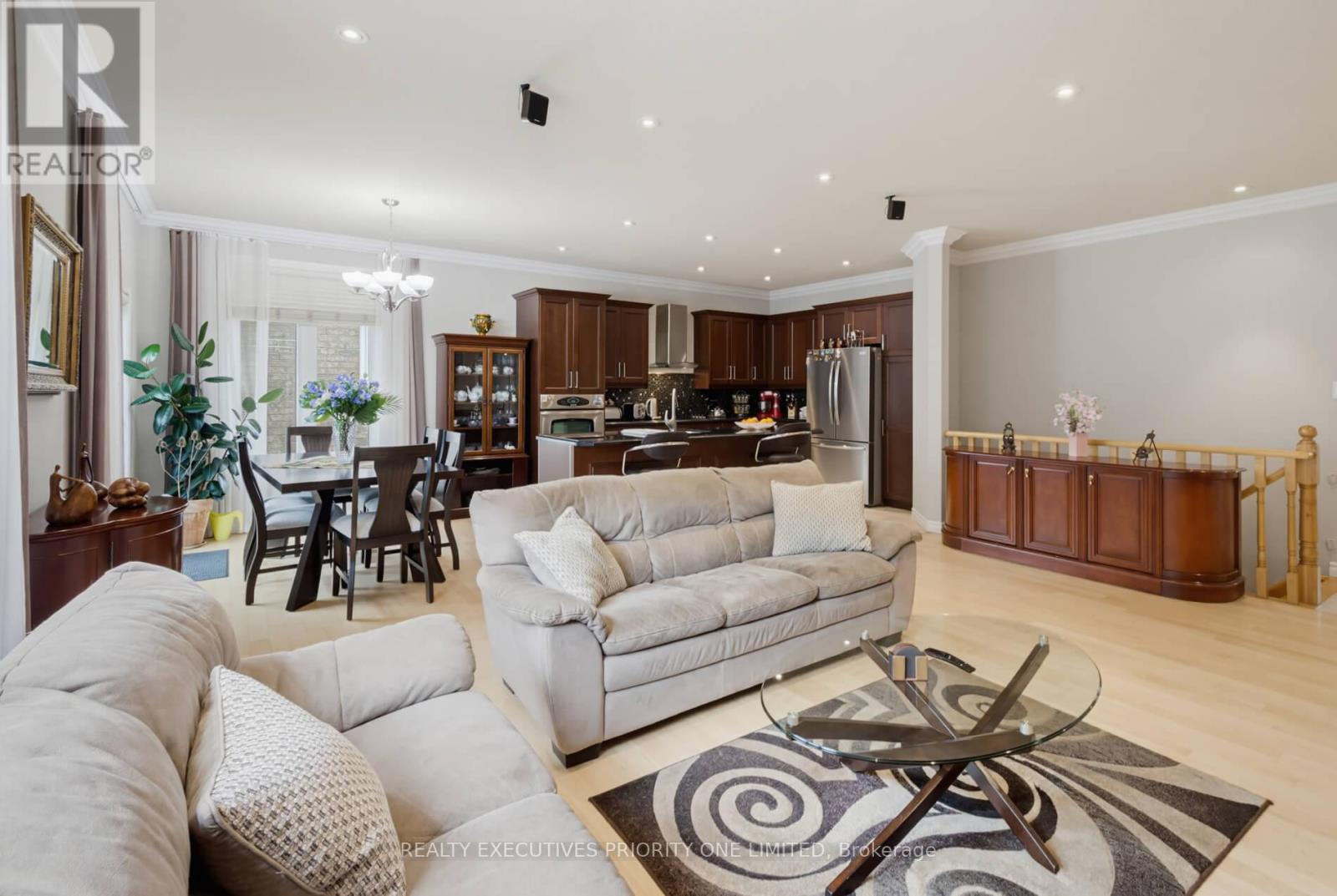 202 JOHN STREET W, Bradford West Gwillimbury (Bradford) — photo 4