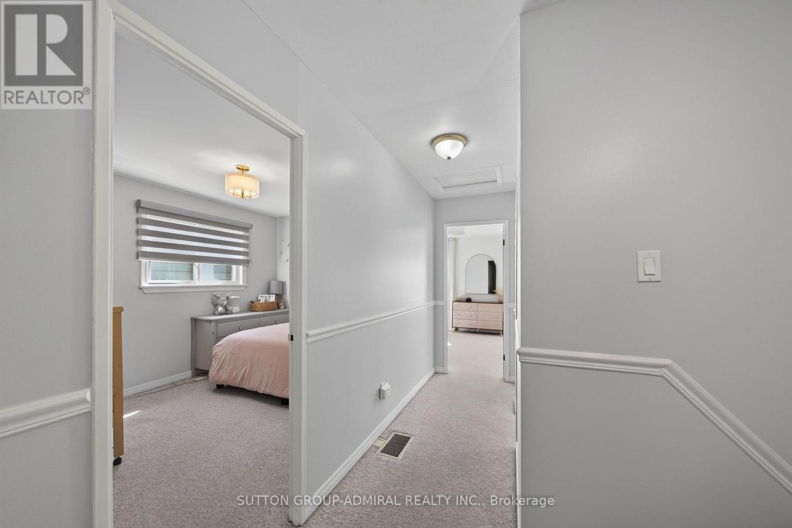 770 PAM CRESCENT - 22