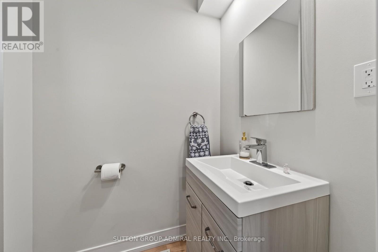 770 PAM CRESCENT - Image 32