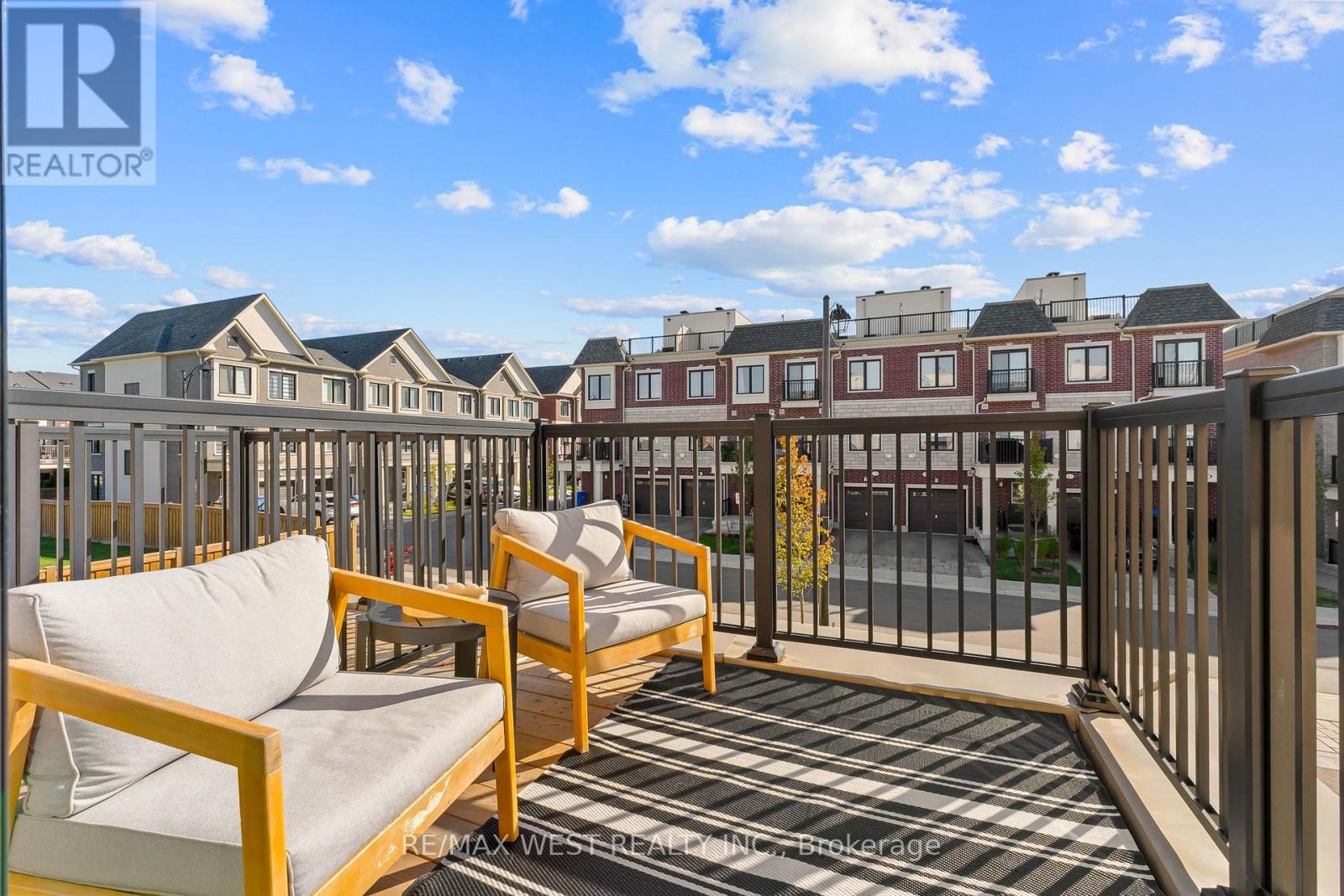 134 COVINGTON CRESCENT - 20