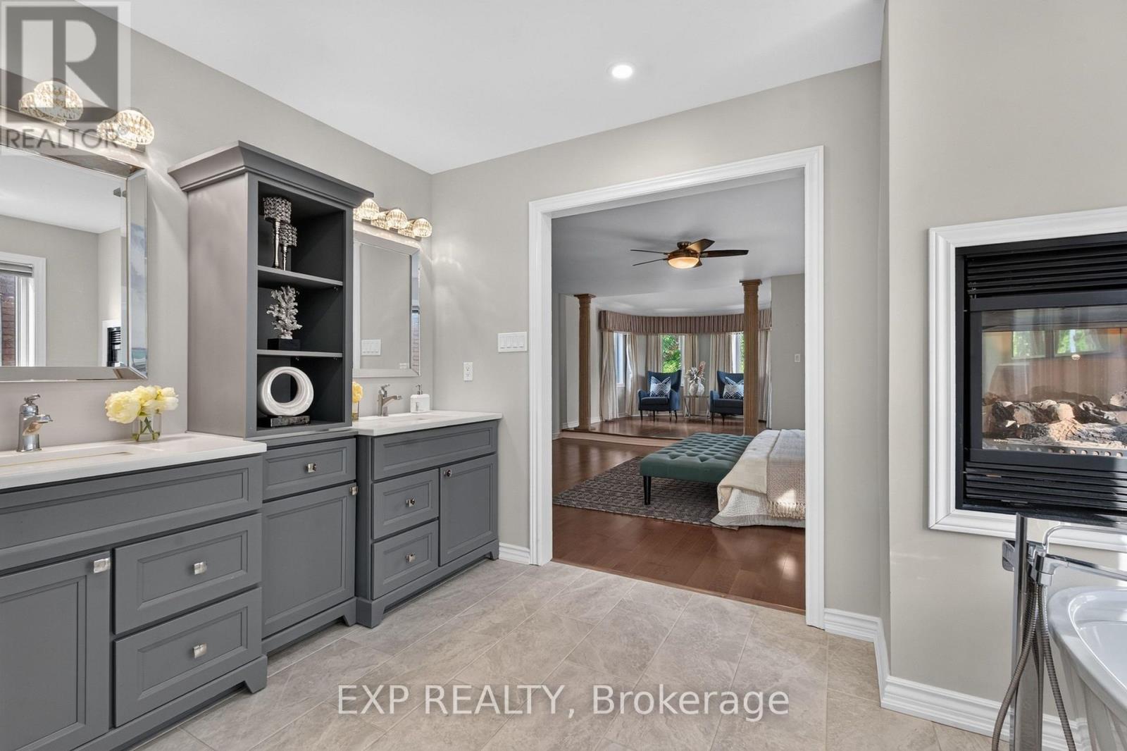 735 FOXCROFT BOULEVARD - Image 34