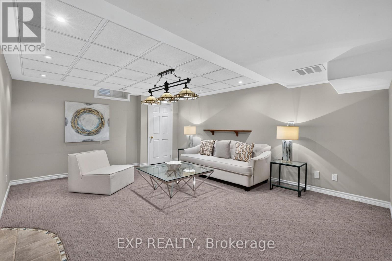 735 FOXCROFT BOULEVARD - Image 40