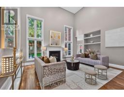 735 Foxcroft Boulevard, Newmarket, ON L3X1N1 Photo 12
