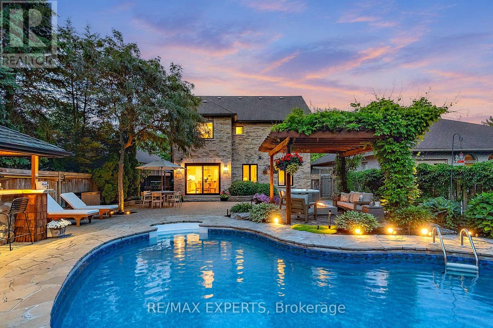 8 BRENT ROAD - Image 43