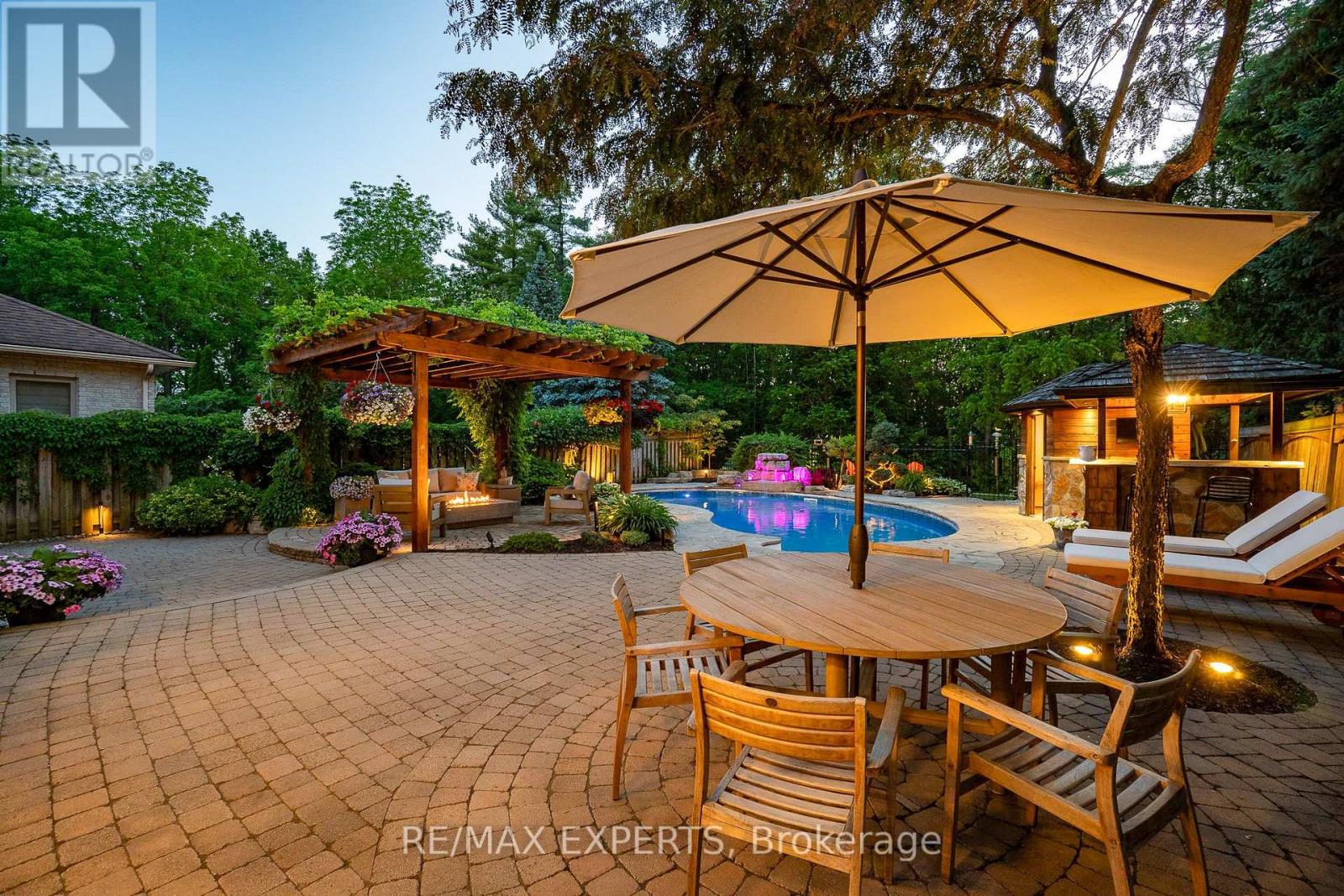 8 BRENT ROAD, East Gwillimbury (Holland Landing) — photo 9