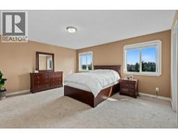 35 Hillcrest Boulevard - photo 23