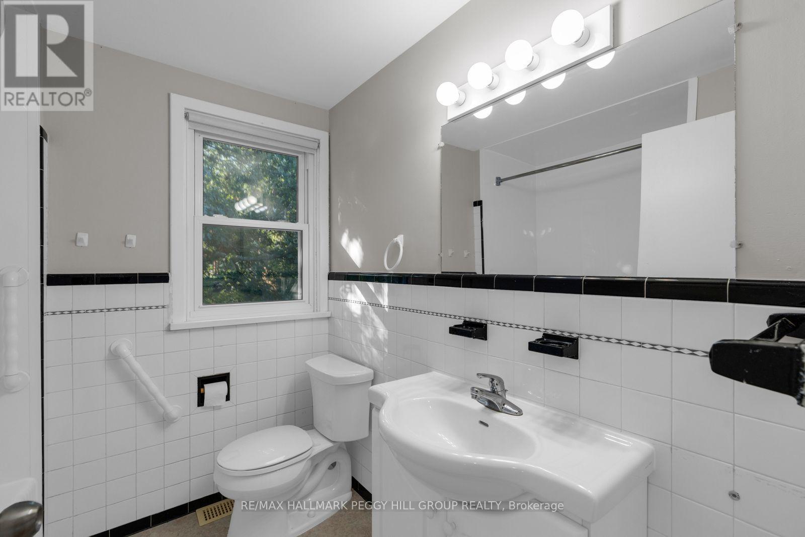 109 CODRINGTON STREET - Image 12