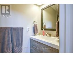 Bathroom - 2640 Westshore Crescent, Severn, ON L3V0V8 Photo 9