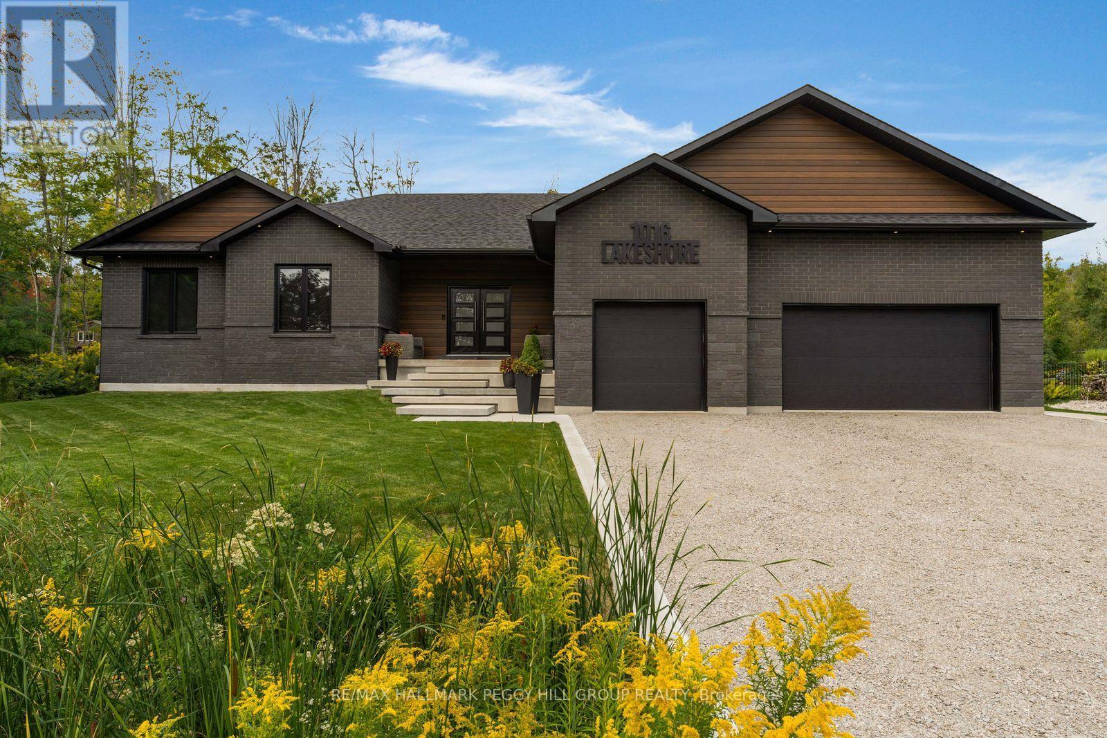 Property for sale at 1016 LAKESHORE ROAD E