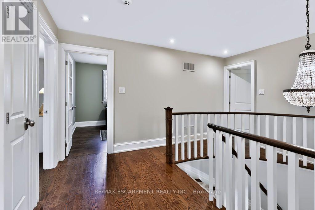 1470 CRESCENT ROAD - 14