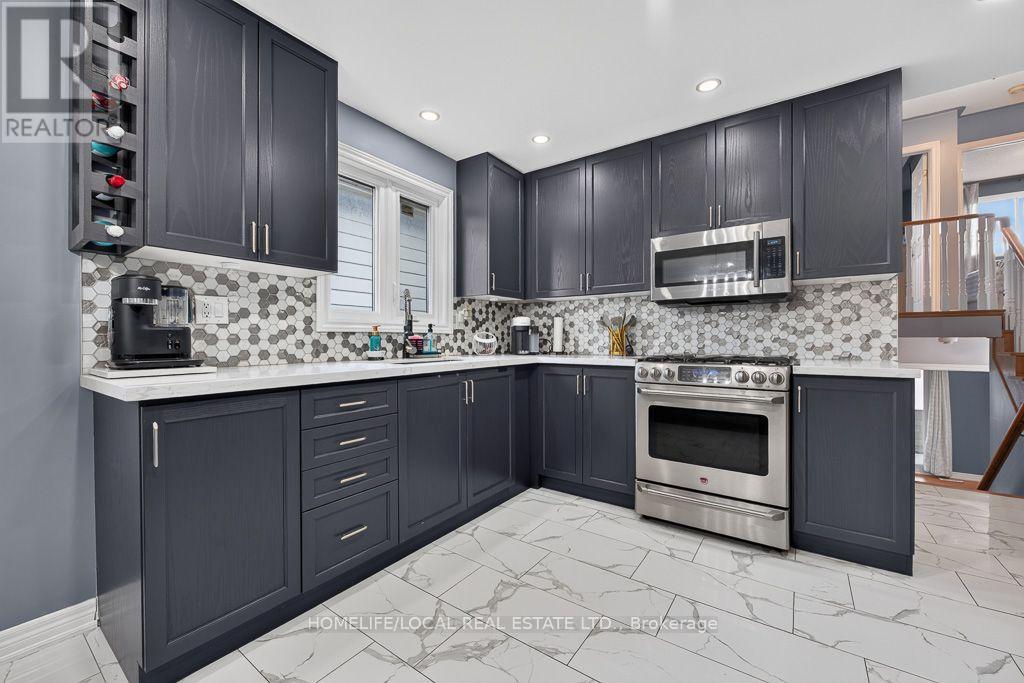 4 MARTINDALE CRESCENT - 10