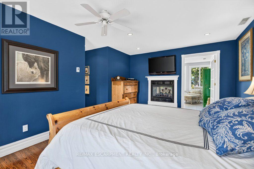3151 LAKESHORE ROAD - 22