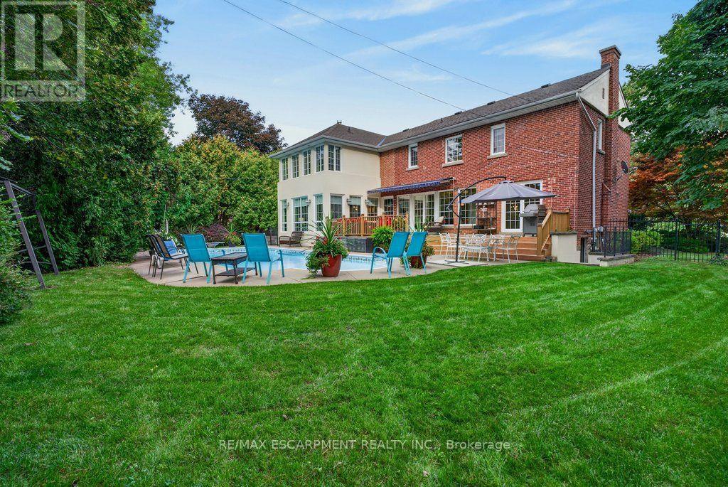 3151 LAKESHORE ROAD - 38
