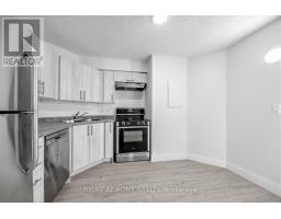 1711 - 41 Markbrook Lane, Toronto, ON M9V5E6 Photo 11