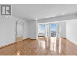 Foyer - 1711 - 41 Markbrook Lane, Toronto, ON M9V5E6 Photo 6