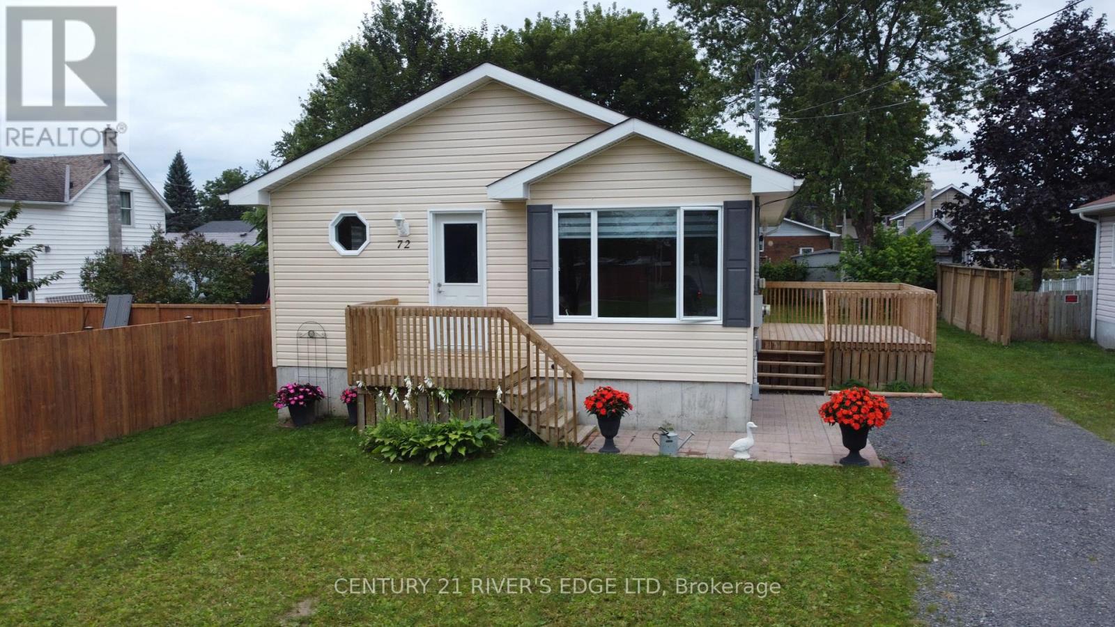 72 ST LAWRENCE STREET - 1