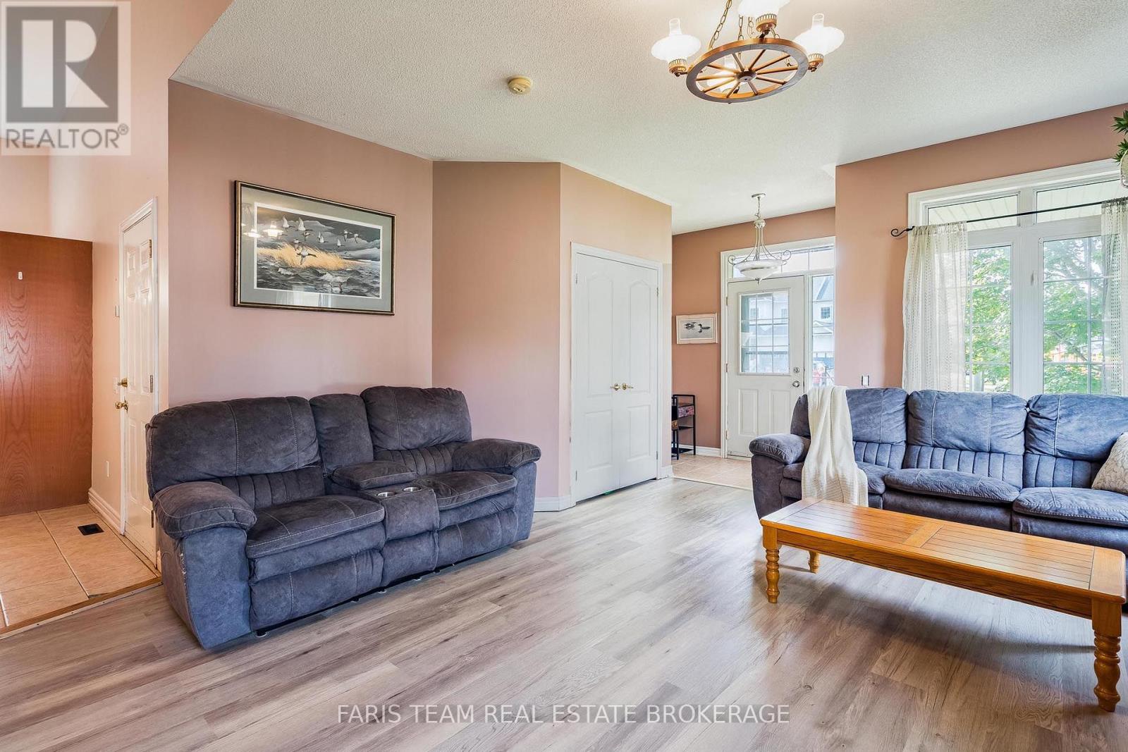 782 GREENWOOD CRESCENT - 15