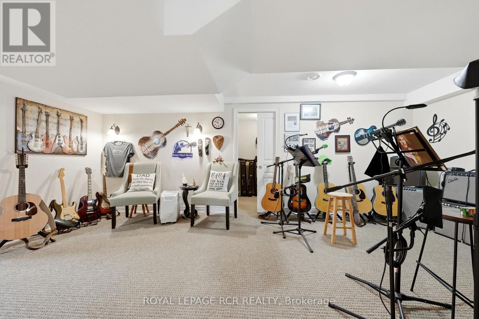 8 MASTERS CREEK BOULEVARD - 39