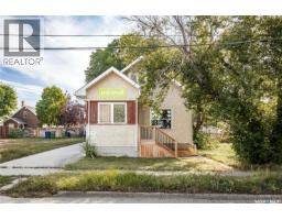 877 9th Avenue Nw, Moose Jaw, SK S6H4J3 Photo 29