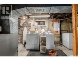 877 9th Avenue Nw, Moose Jaw, SK S6H4J3 Photo 40