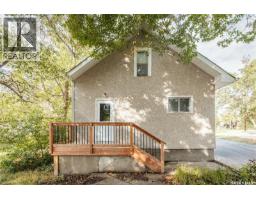 877 9th Avenue Nw, Moose Jaw, SK S6H4J3 Photo 43
