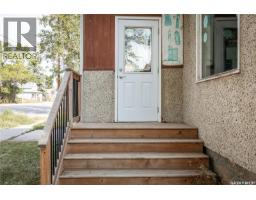 877 9th Avenue Nw, Moose Jaw, SK S6H4J3 Photo 7