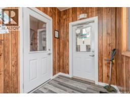 877 9th Avenue Nw, Moose Jaw, SK S6H4J3 Photo 8